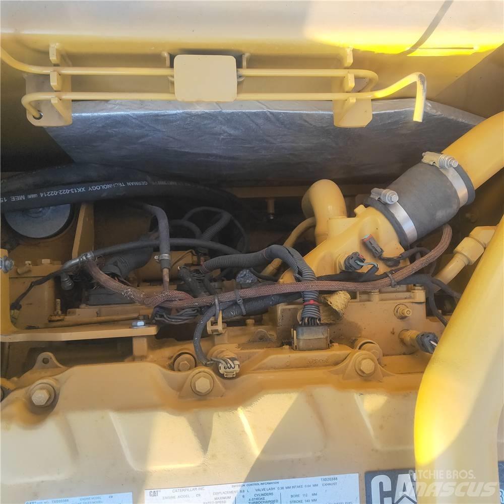 CAT 336D 履带挖掘机