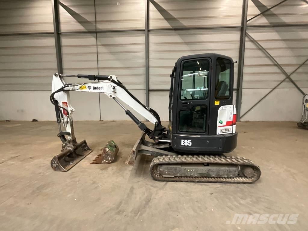 Bobcat E 35 EM 小型挖掘机