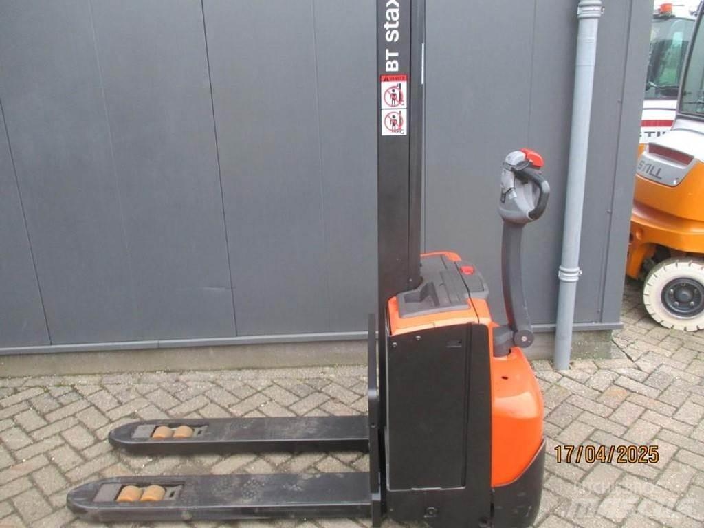 BT SWE 080L 手推堆垛车