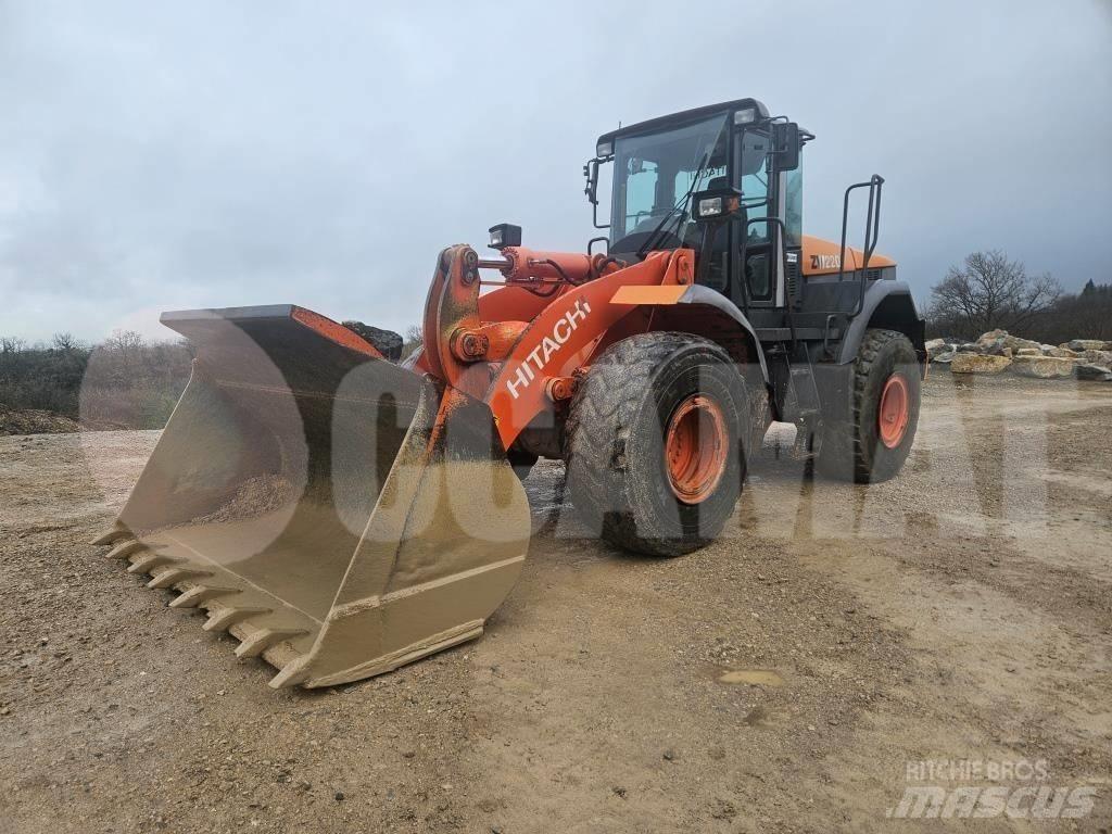 Hitachi ZW 220 轮式装载机