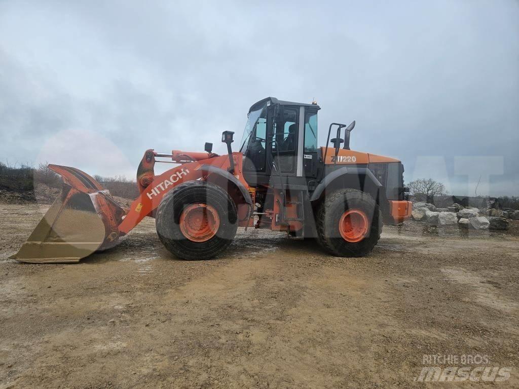 Hitachi ZW 220 轮式装载机