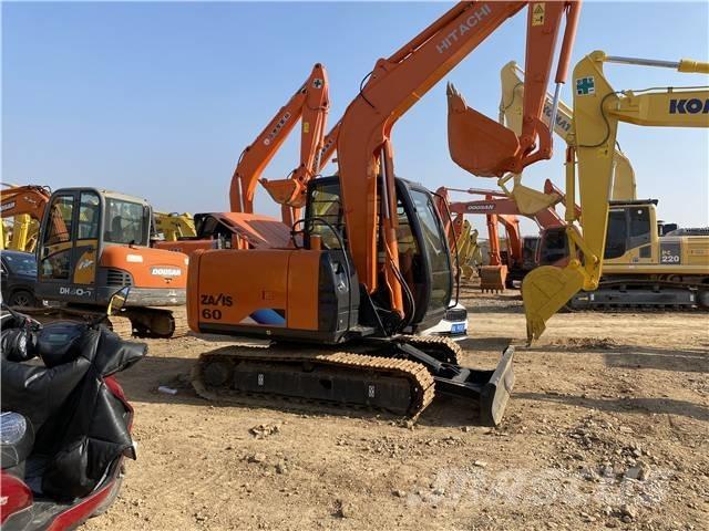 Hitachi ZX60 履带挖掘机
