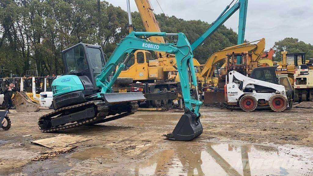 Kobelco SK 55 SR 小型挖掘机