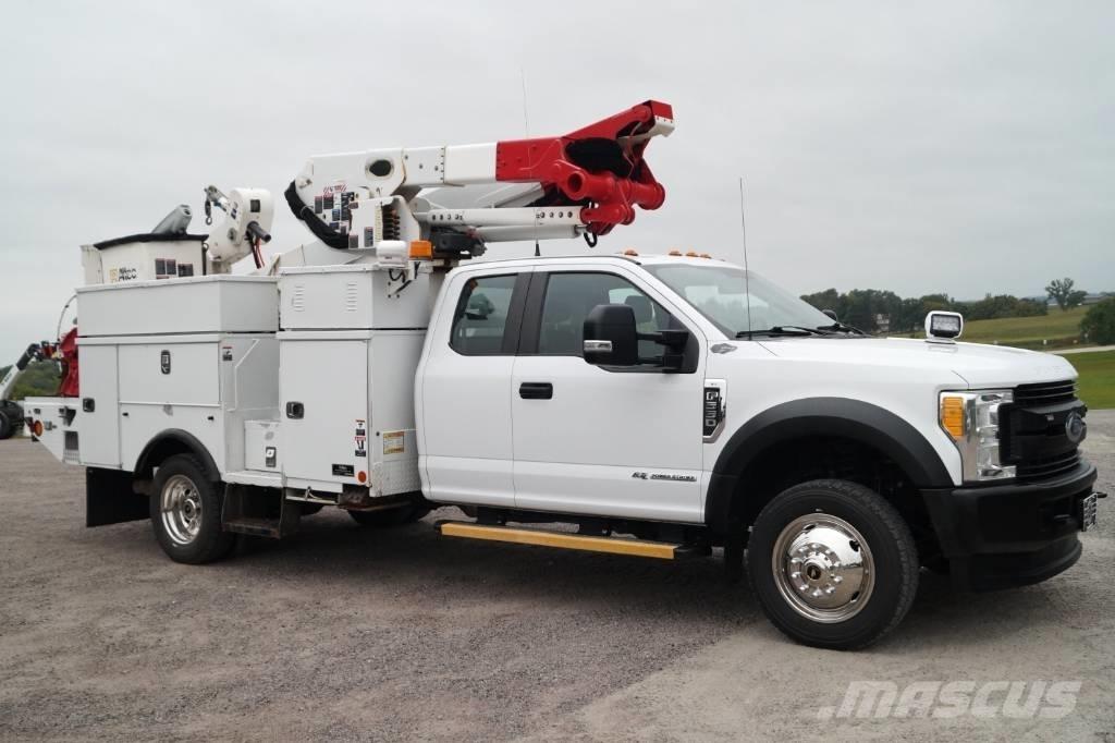Ford F 550 XL SD 车载式高空作业车