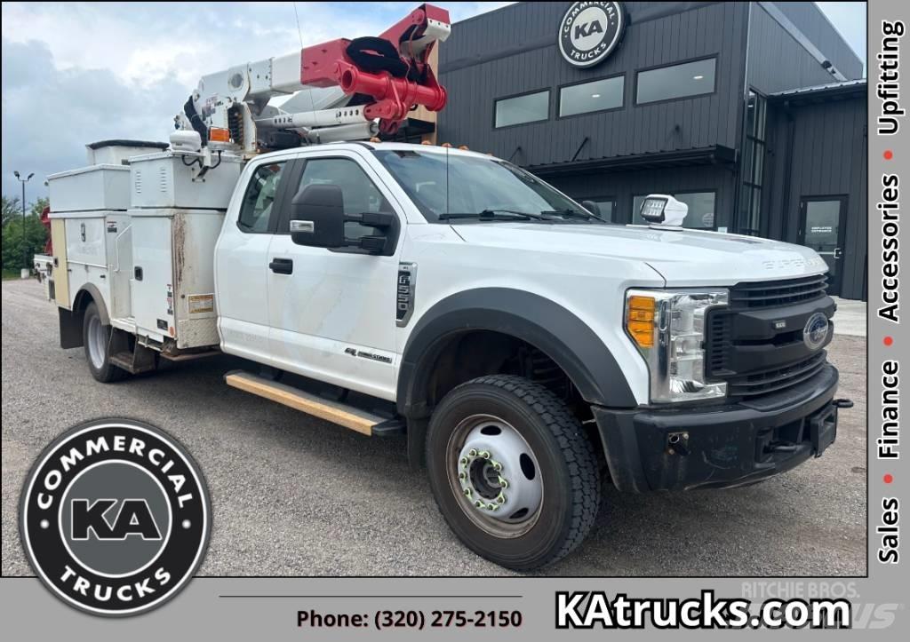 Ford F 550 XL SD 车载式高空作业车