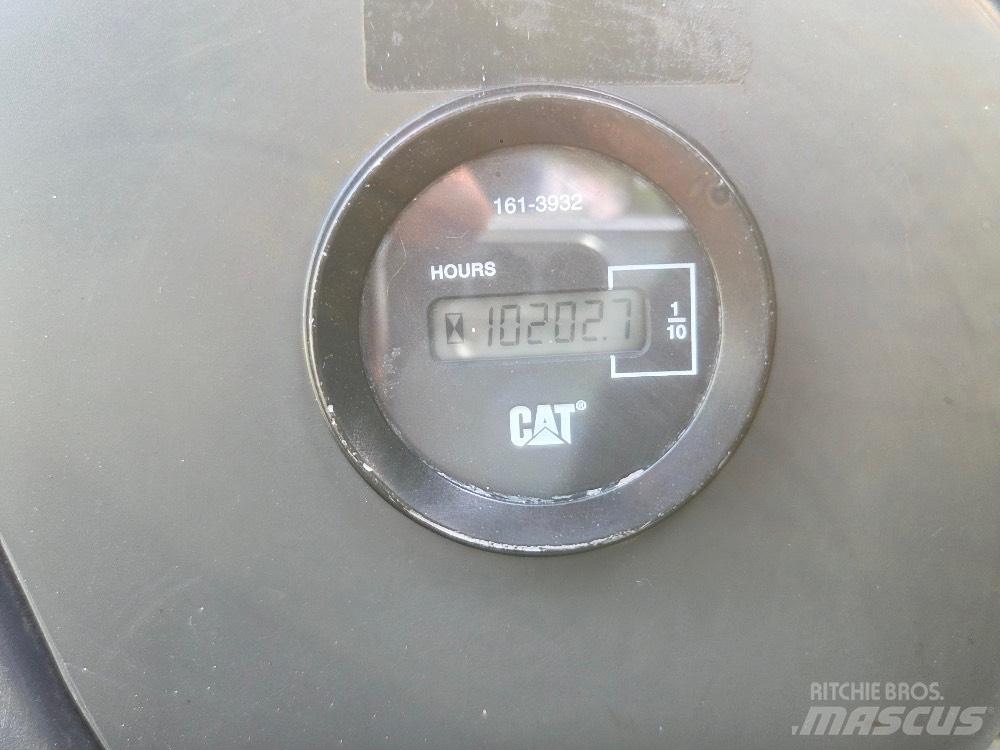 CAT 329DL 履带挖掘机