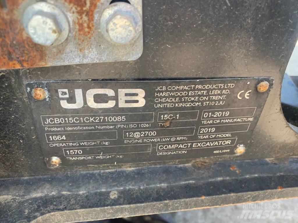 JCB 15 C-1 小型挖掘机