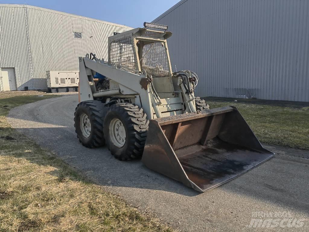 Bobcat M 970 滑移装载机