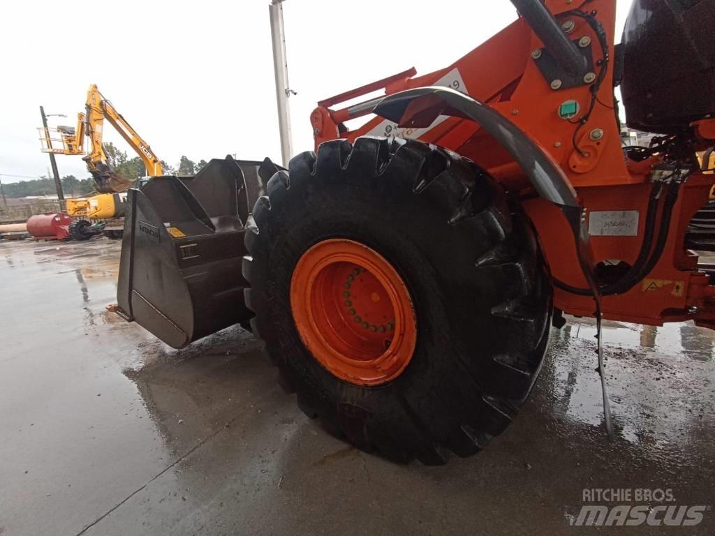 Hitachi ZW 310-6 轮式装载机