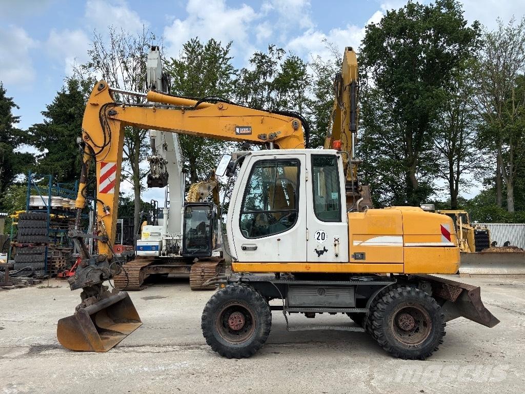 Liebherr A316 轮式挖掘机