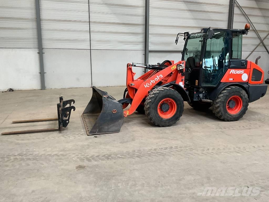 Kubota R 085 轮式装载机