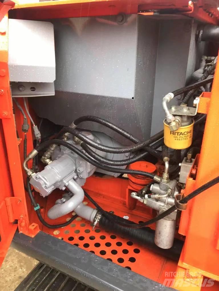 Hitachi ZX 60 小型挖掘机