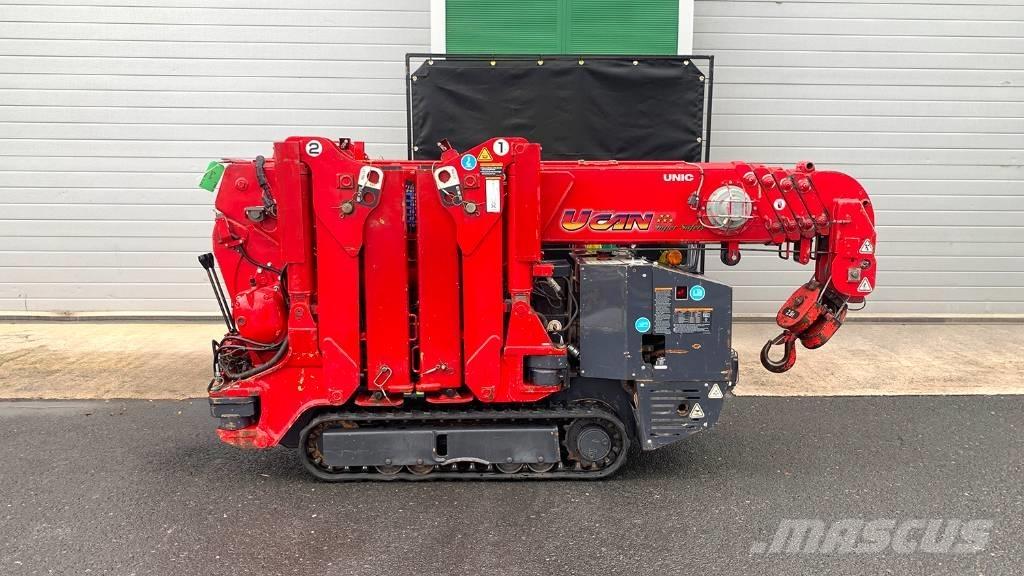 Unic URW 295 轻小型起重机