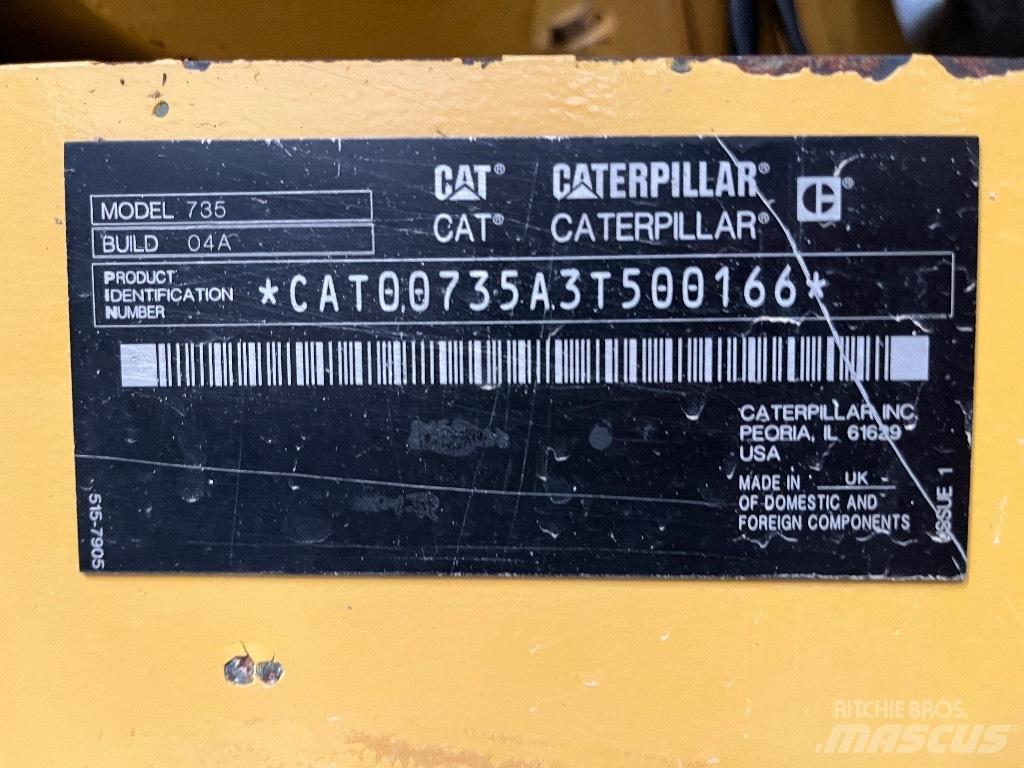 CAT 735 铰接式自卸车