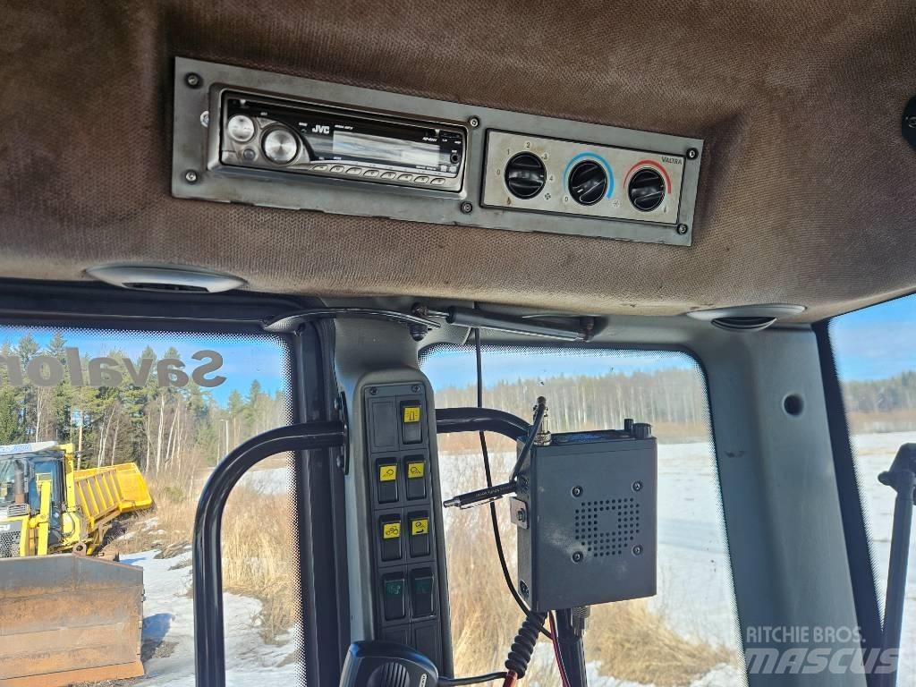 Valtra T 171 拖拉机/农用车