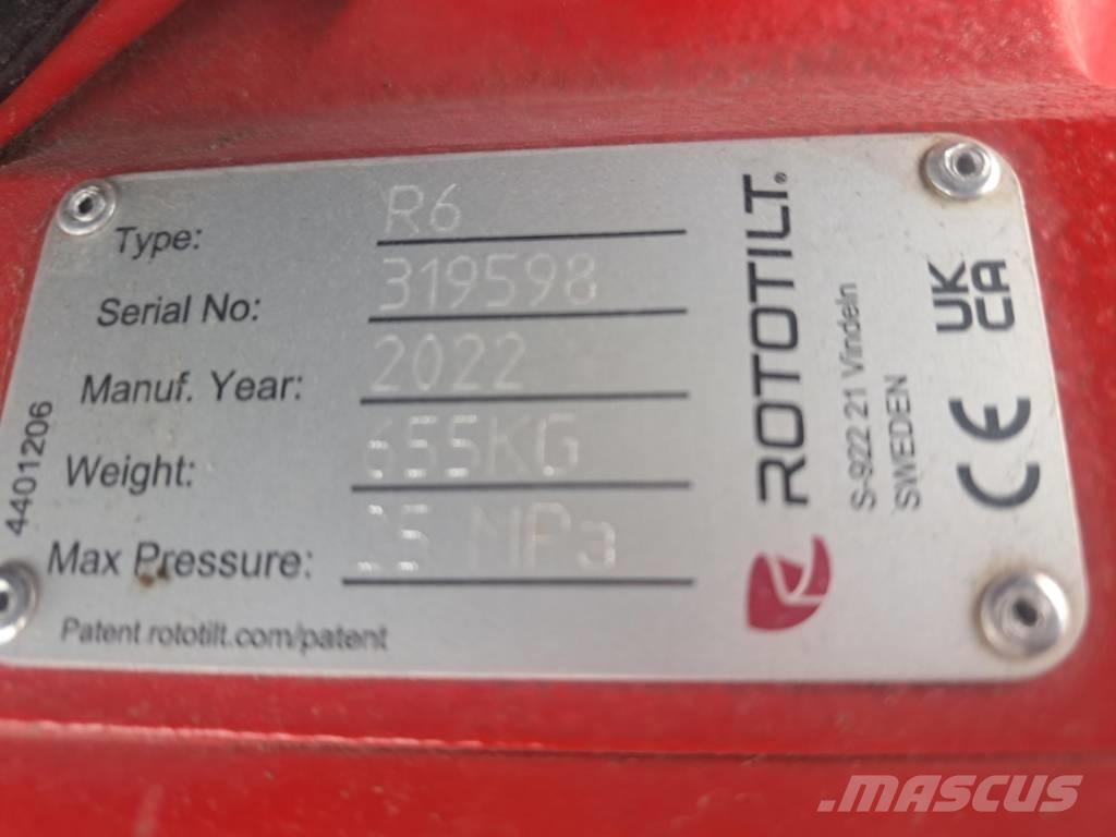 JCB 245 XR 履带挖掘机