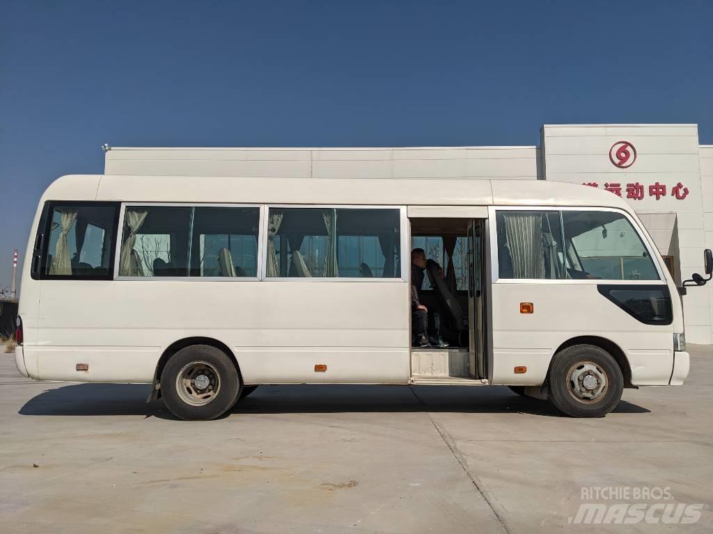 Toyota Coaster Bus 迷你巴士
