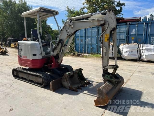 Takeuchi TB23R 小型挖掘机