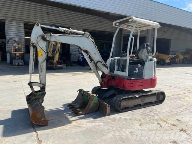Takeuchi TB23R 小型挖掘机