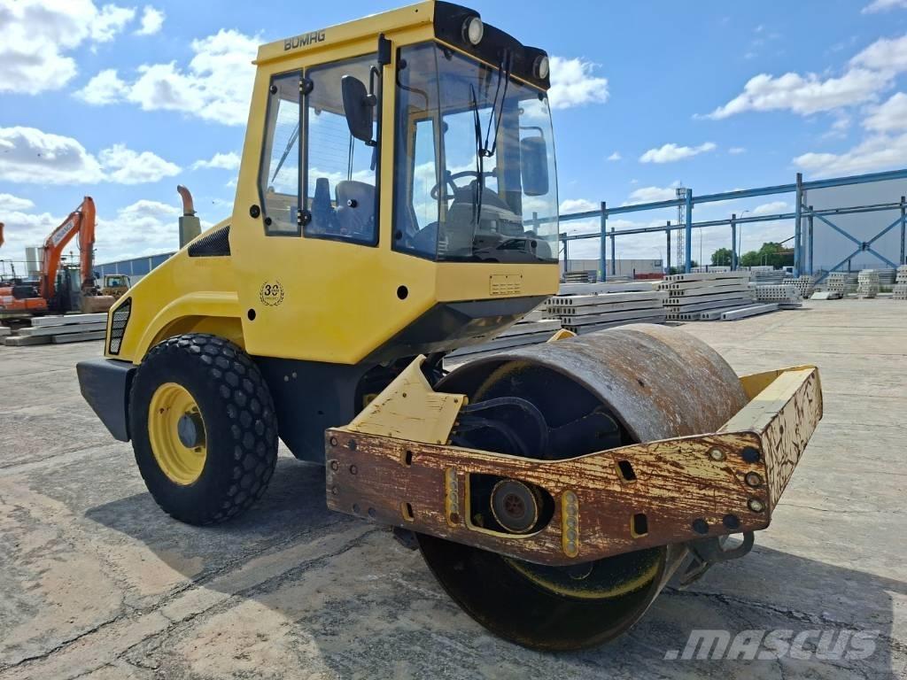 Bomag BW 177 D H-4 单轮压路机