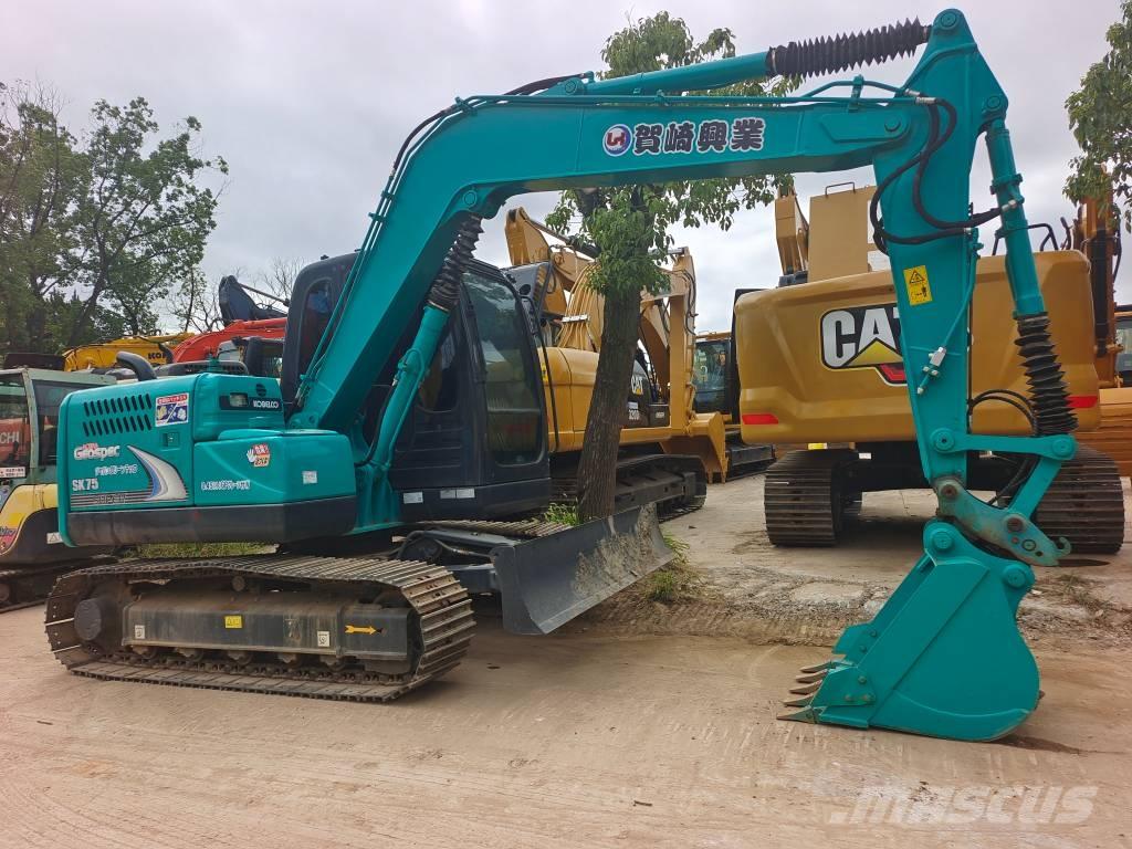 Kobelco SK 75 中型挖掘机