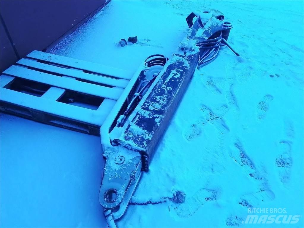 Komatsu 165F 货运起重机