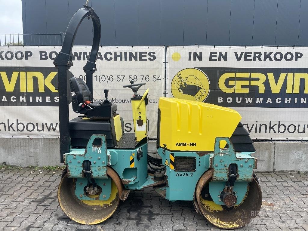 Ammann AV 26-2 双轮压路机