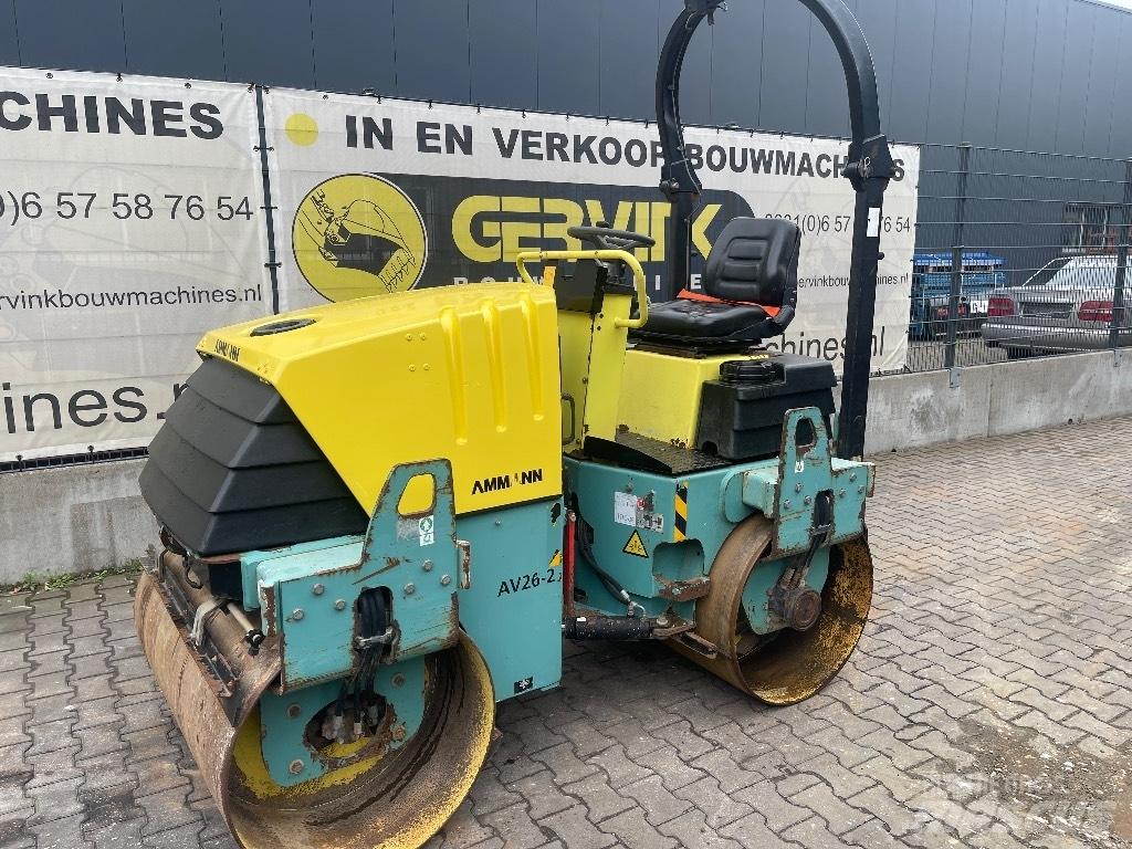 Ammann AV 26-2 双轮压路机