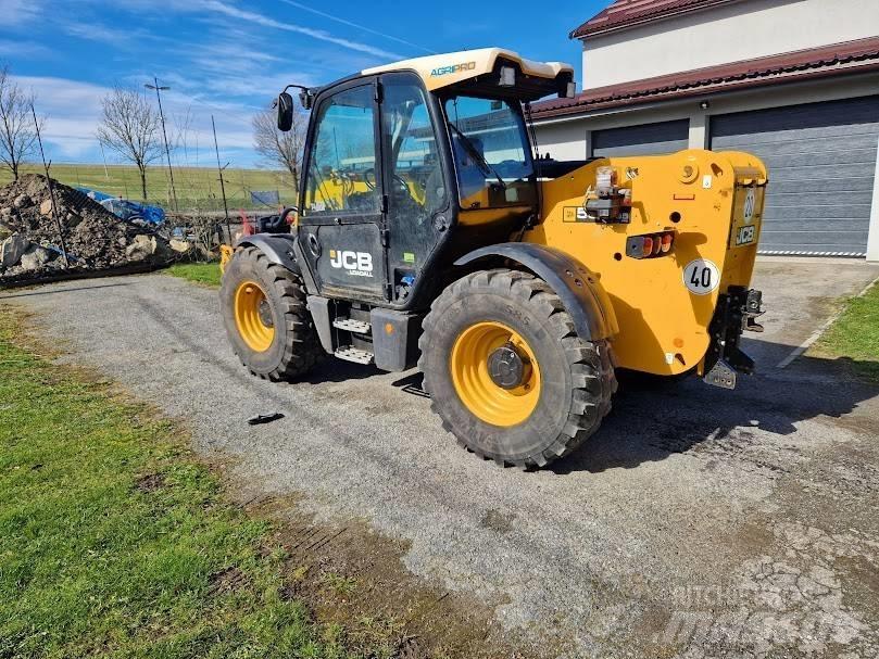 JCB 535-95 Agri Pro 电动叉车