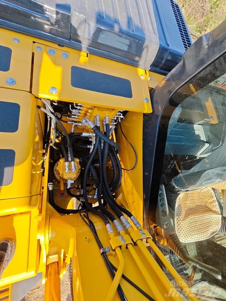 Komatsu PC 110 中型挖掘机