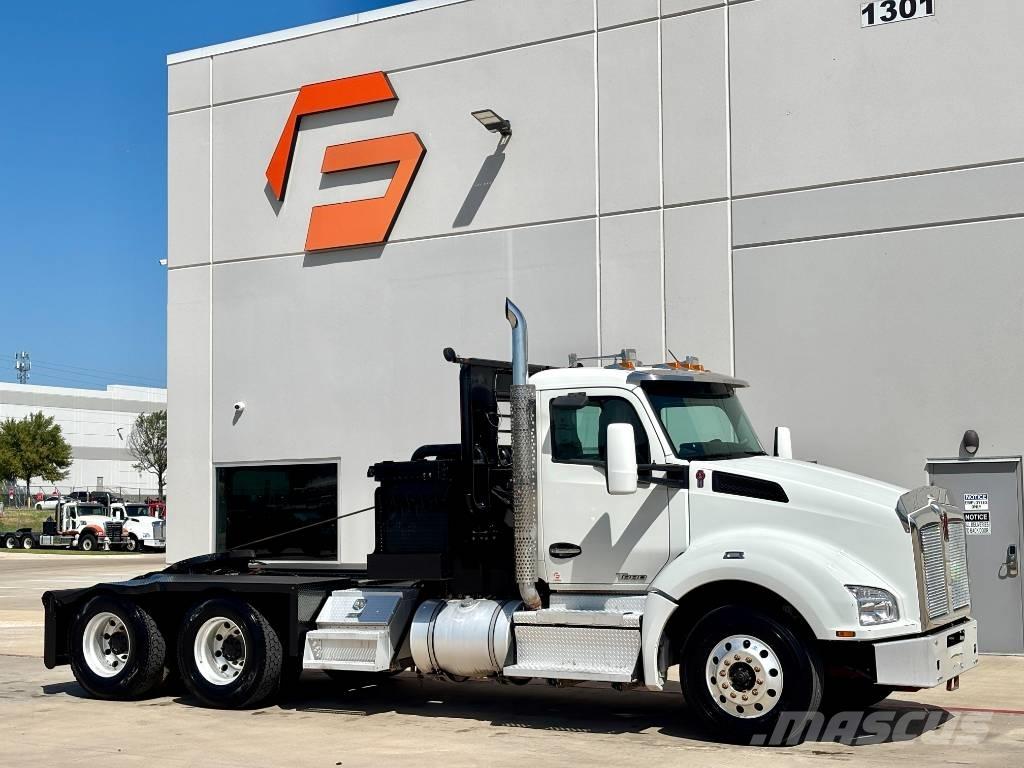 Kenworth T 880 救援车