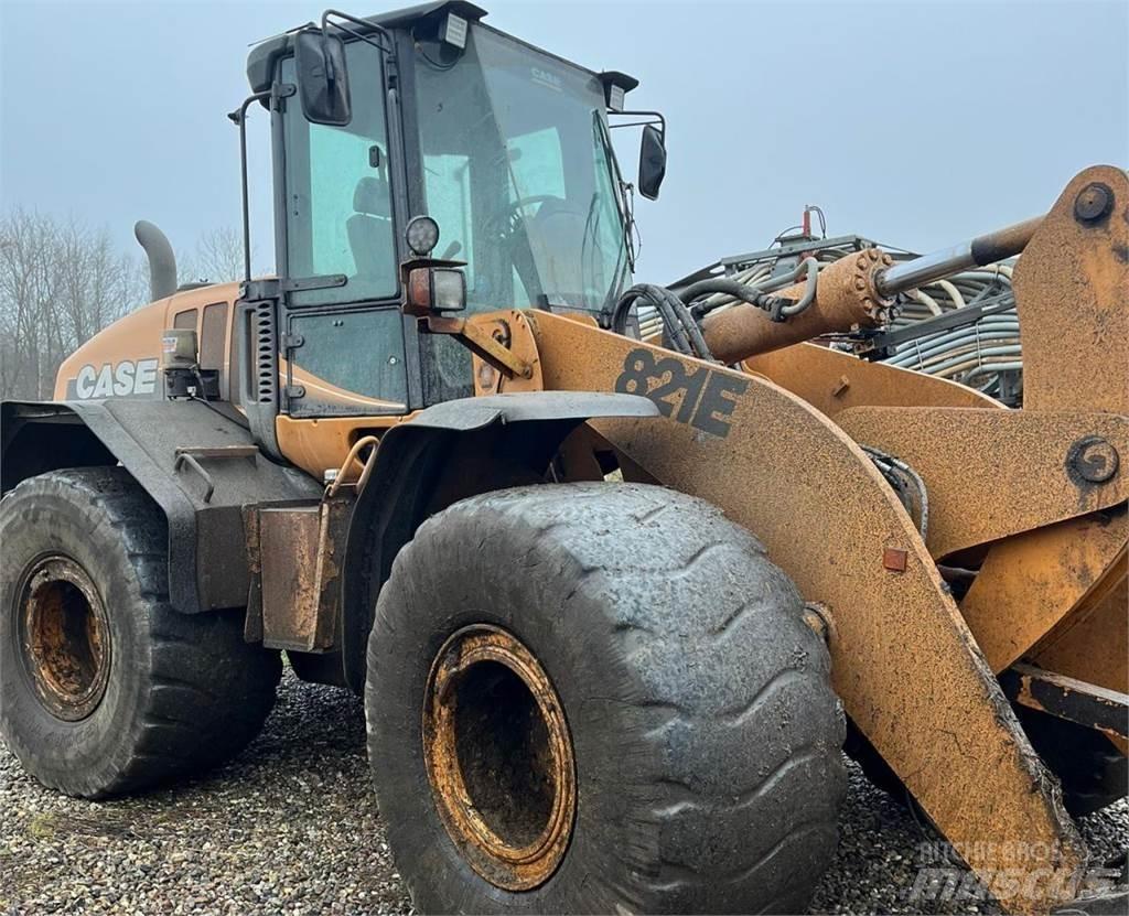 Case IH 821E 轮式装载机