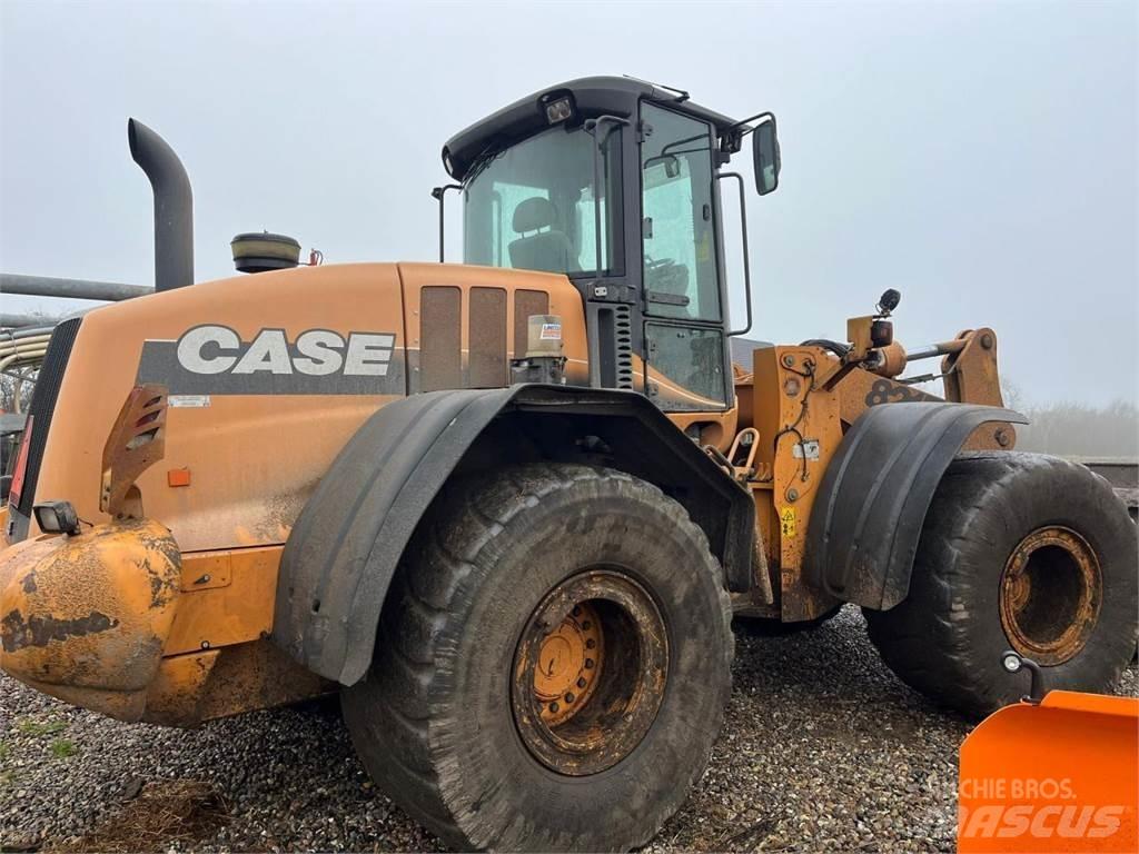Case IH 821E 轮式装载机