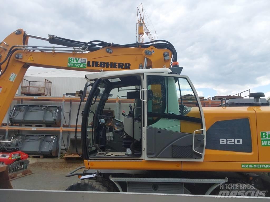 Liebherr A 920 轮式挖掘机