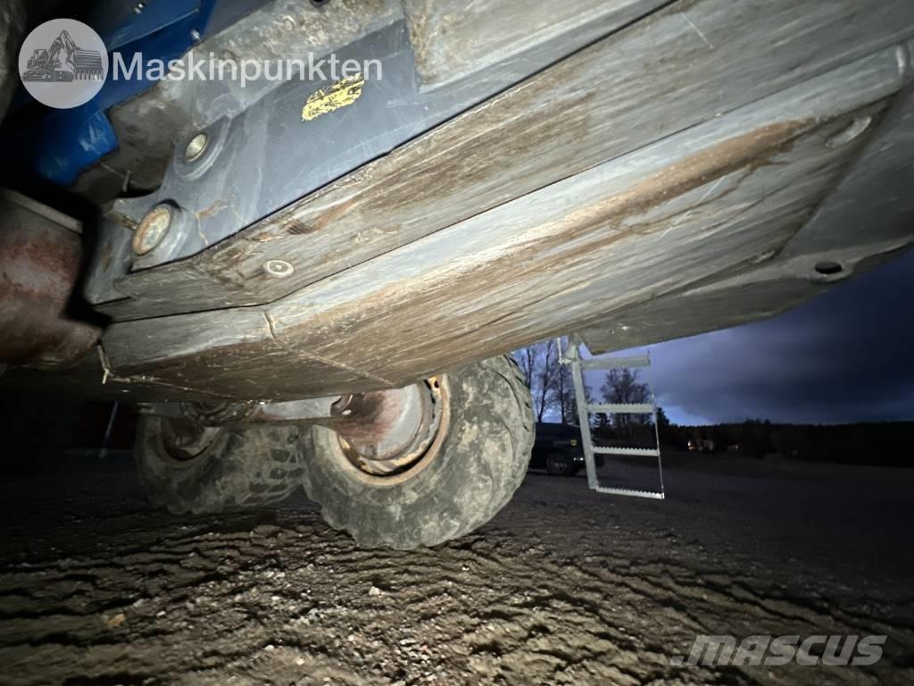 Rottne F15D 集运机