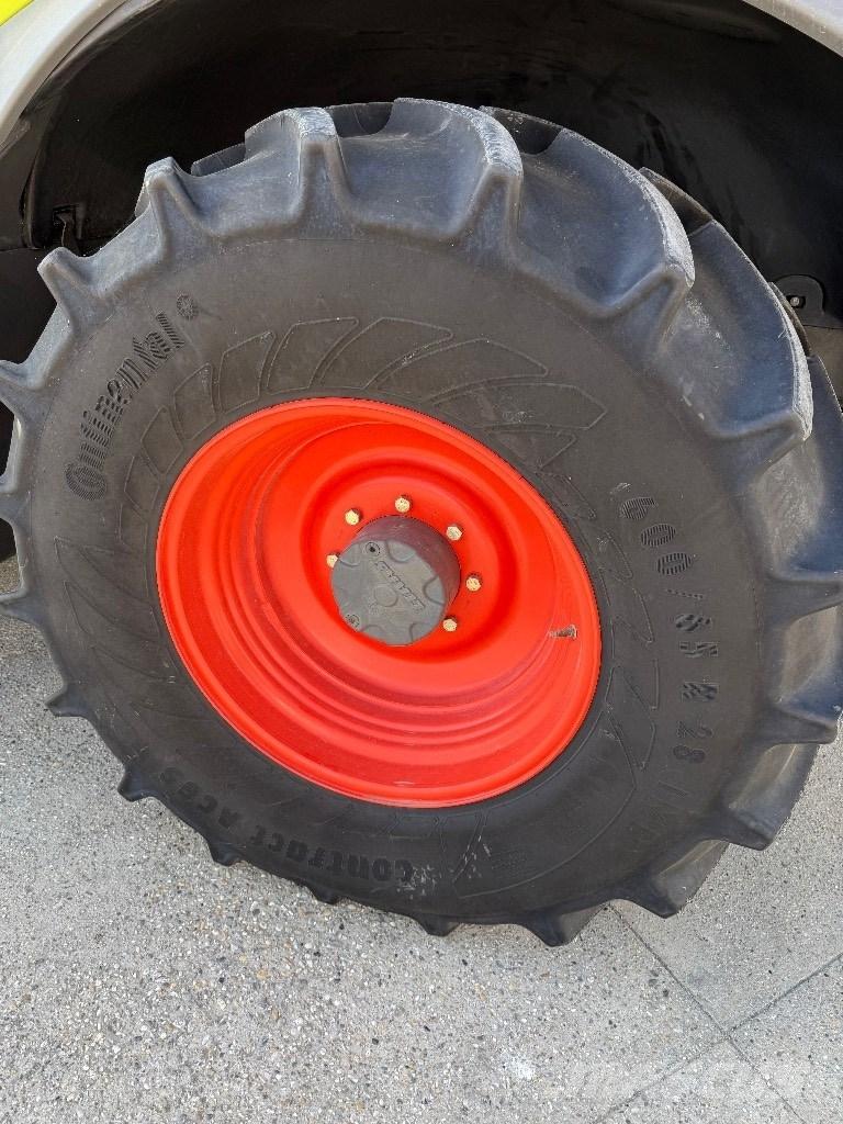 CLAAS Jaguar 960 4WD 青饲料收获机