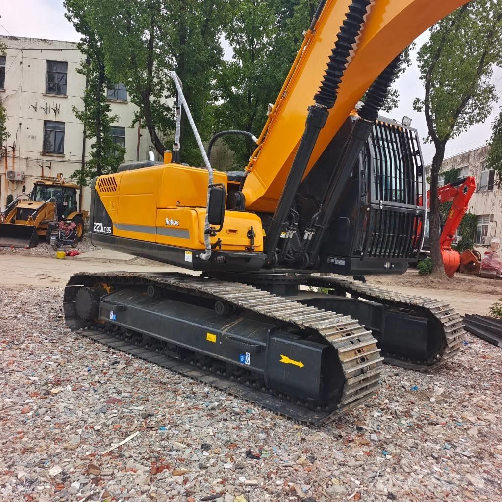 Hyundai 220 LC-9S 履带挖掘机