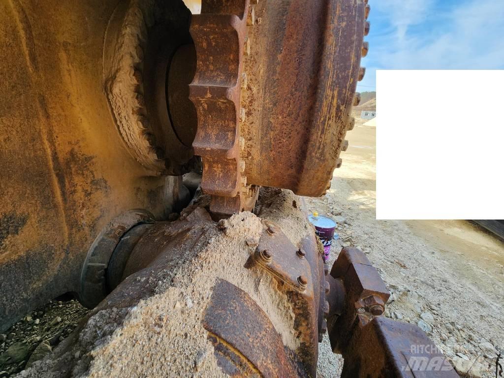 CAT D 9 N 履带式推土机