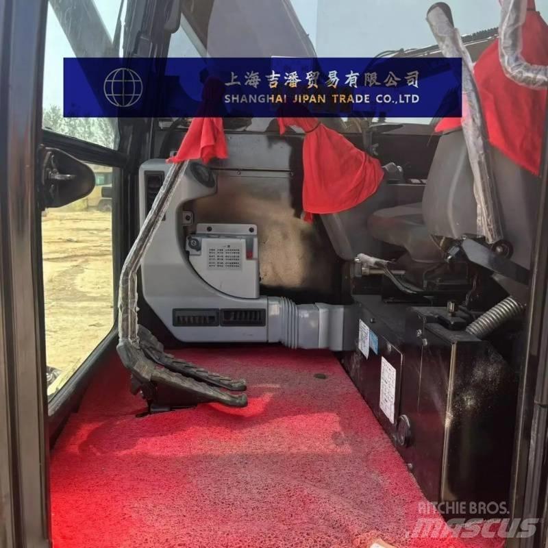 CAT 307E2 小型挖掘机