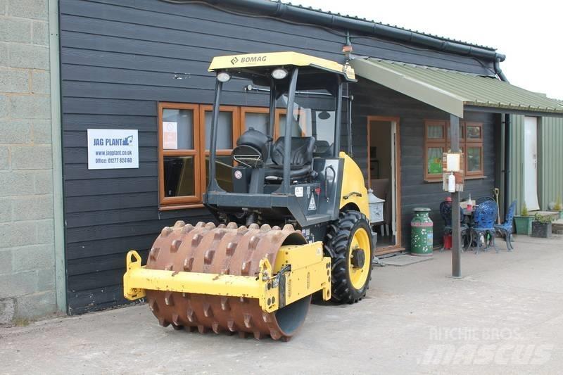 Bomag BW 124 P D H-5 单轮压路机