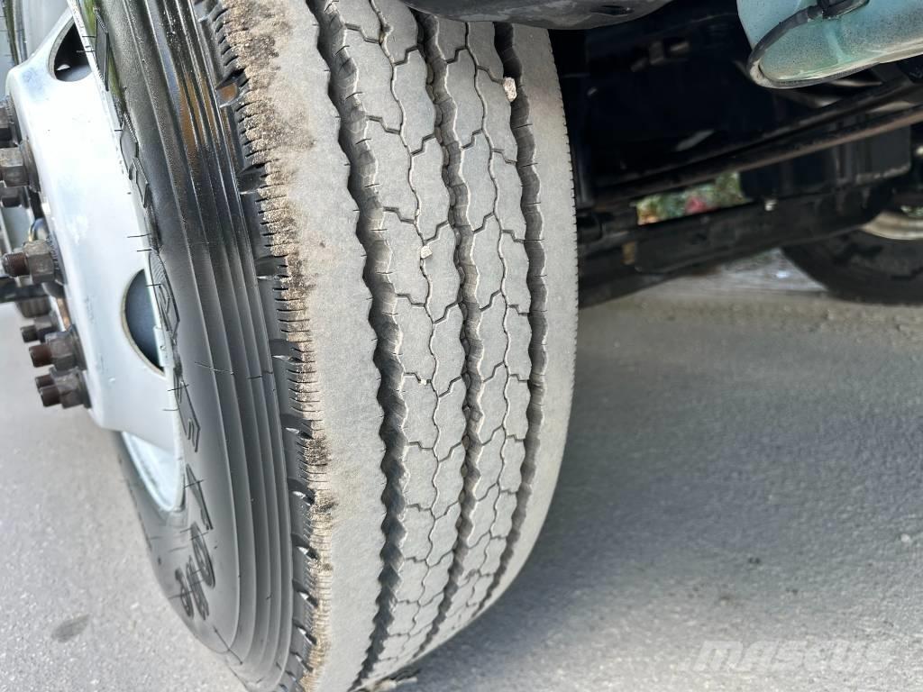 International 4300 组合/真空油槽车