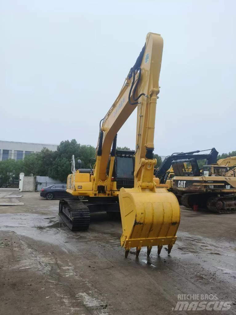 Komatsu PC 240 履带挖掘机