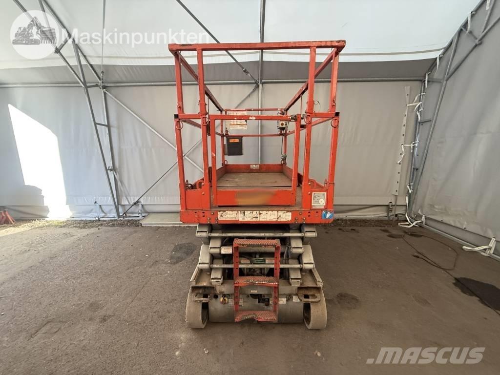 SkyJack SJ III 4626 剪叉式升降机