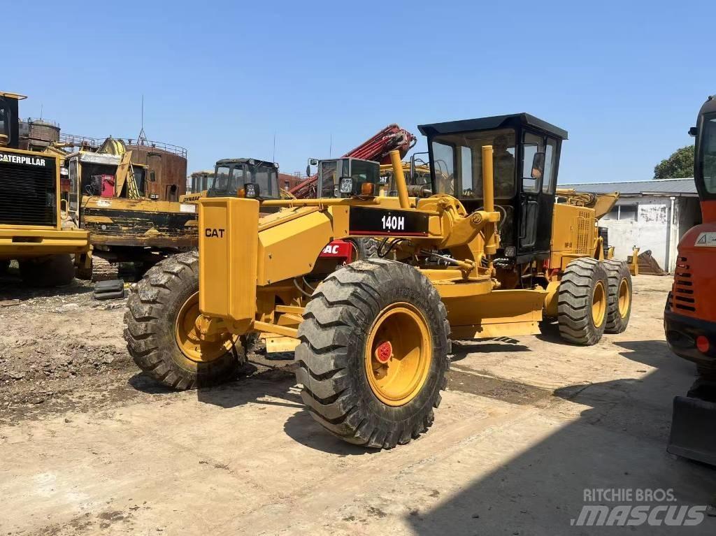 CAT 140 H 平地机/推土机