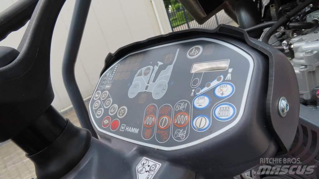 Hamm HD13i VV 双轮压路机