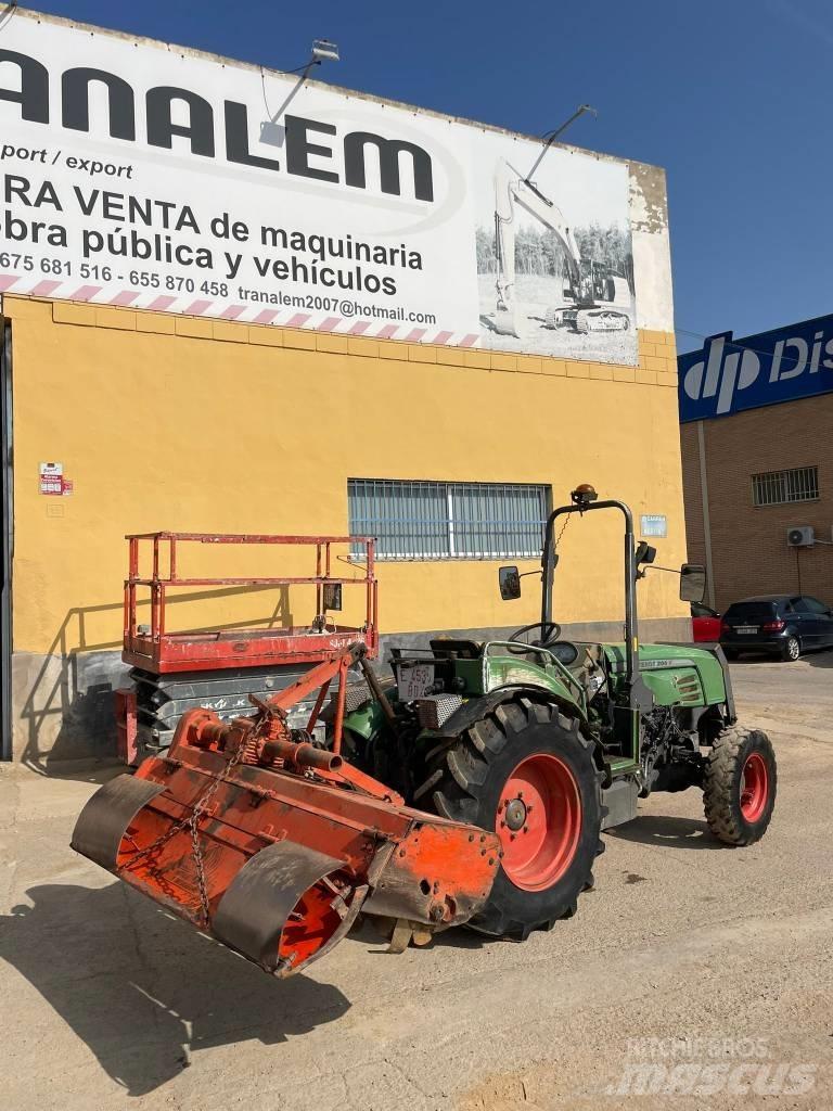 Fendt 208 S 拖拉机/农用车
