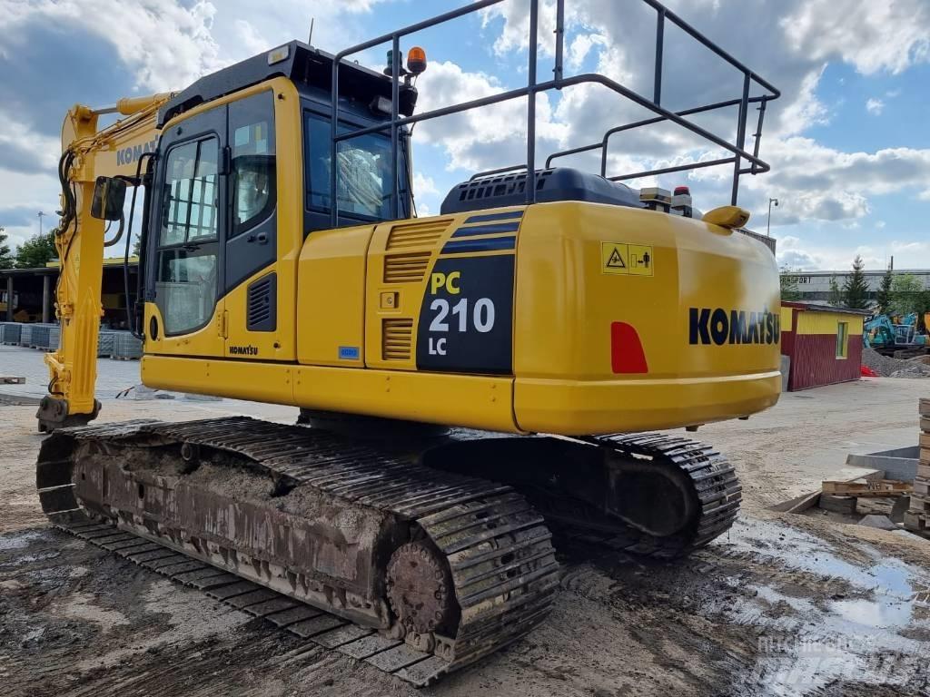 Komatsu PC 210-8 履带挖掘机