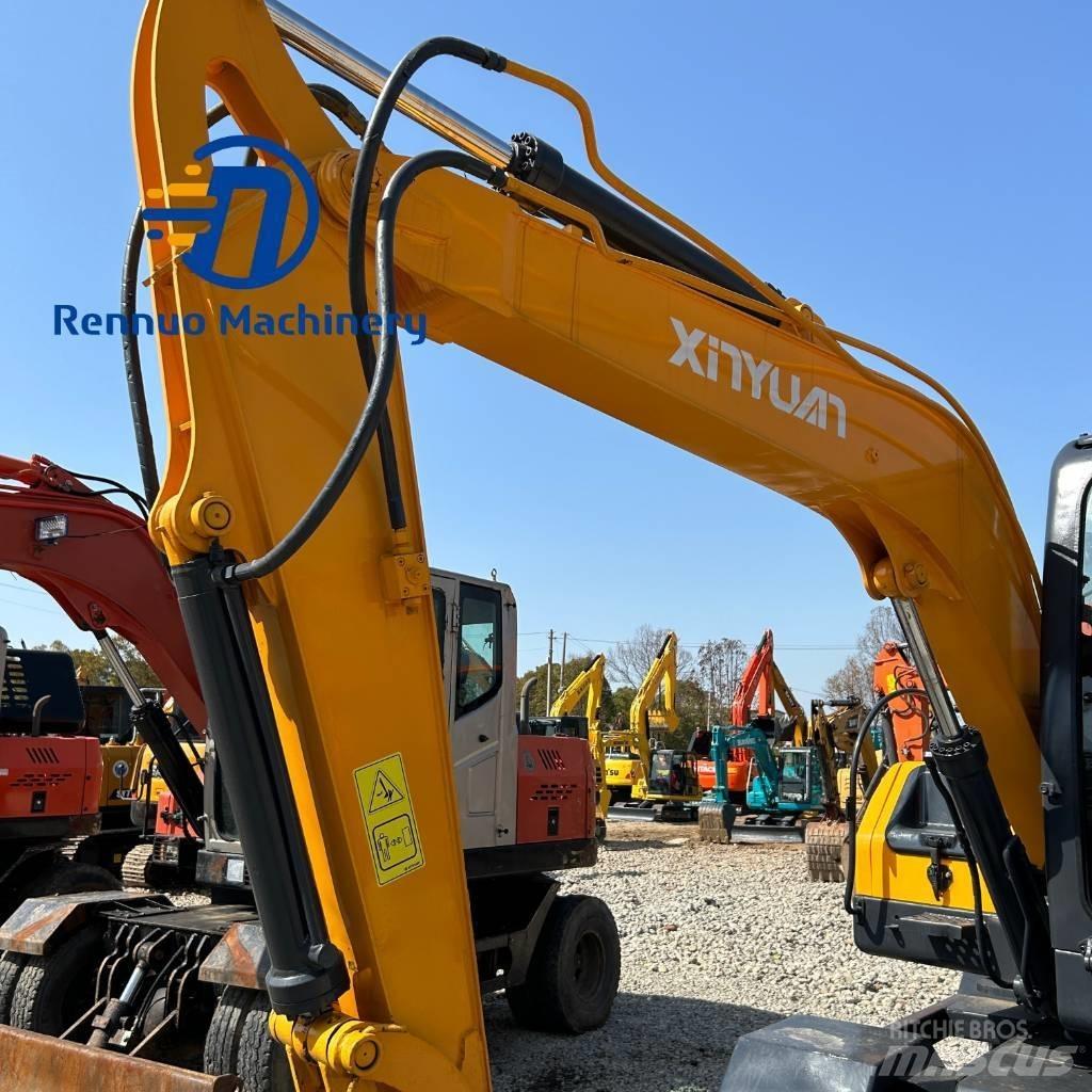Xinyuan C75W 轮式挖掘机