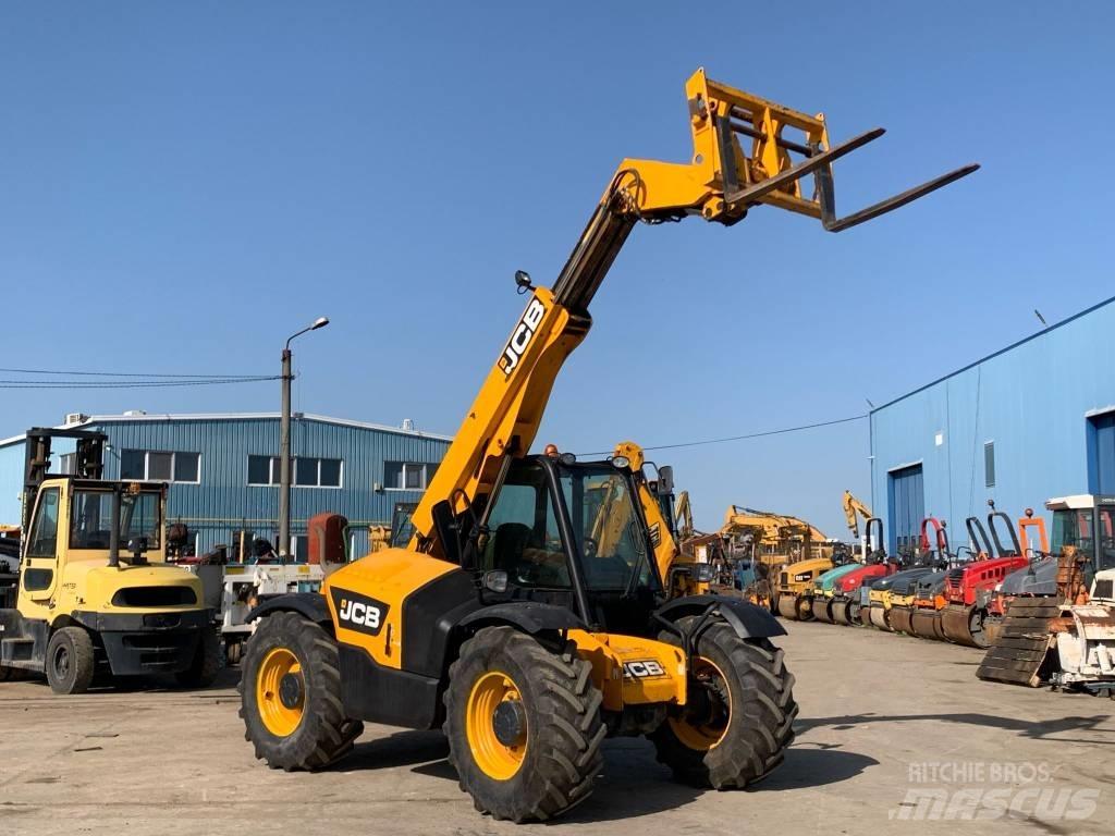 JCB 526-56 Agri 电动叉车