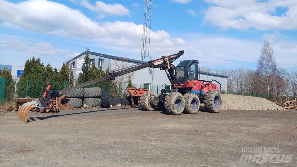 Valmet 921 收割机